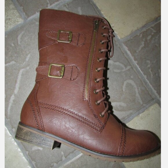NEW STEVE MADDEN MADDEN GIRL E COGNAC BOOTS WOMENS  LACE UP BOOTS MID - Picture 1 of 7